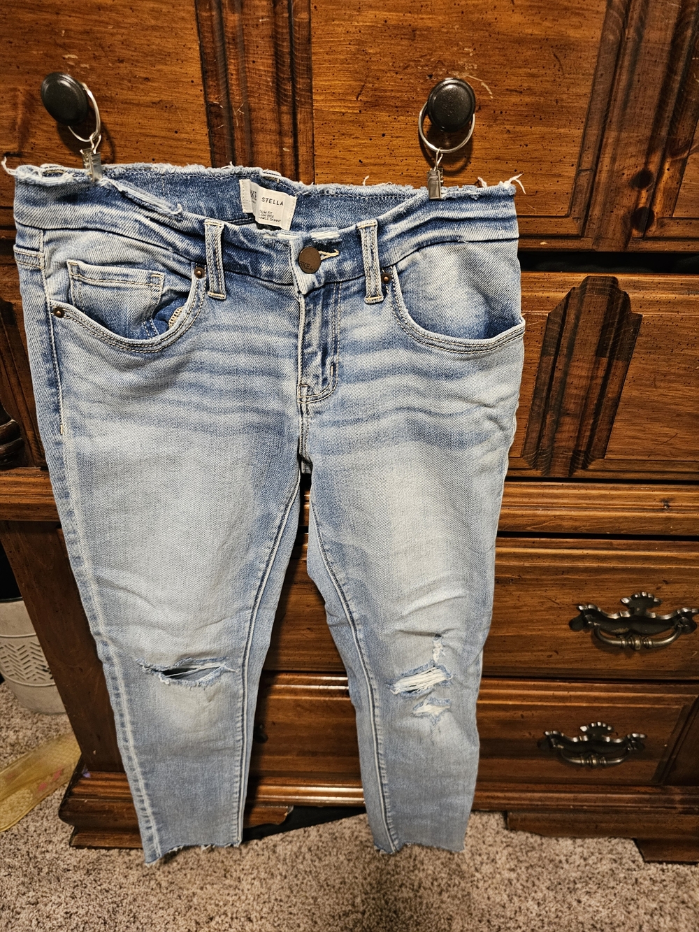BKE Light Blue Distressed Ankle Crop Jeans